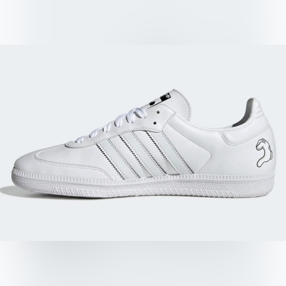 Adidas Originals X Mickey Mouse Samba *NWT* - Picture 3 of 7